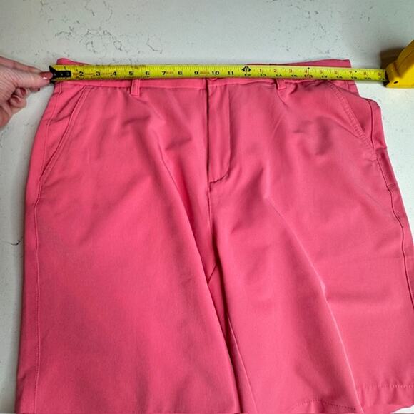 Hreski Mens Performance Golf Shorts Rose Size 36 Button Front With Pockets - Picture 6 of 8